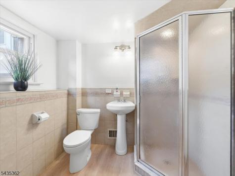 2 Linden Avenue West Orange NJ 07052