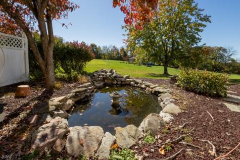 5 Collinswood Lane Knowlton NJ 07832