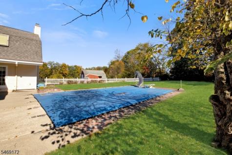 5 Collinswood Lane Knowlton NJ 07832