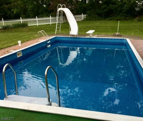 5 Collinswood Lane Knowlton NJ 07832