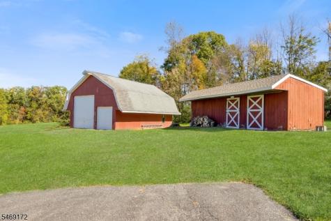 5 Collinswood Lane Knowlton NJ 07832
