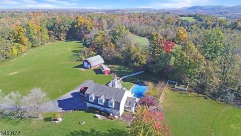5 Collinswood Lane Knowlton NJ 07832