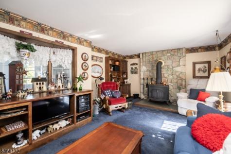 5 Collinswood Lane Knowlton NJ 07832