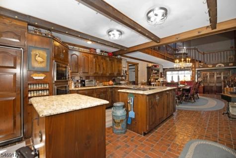 5 Collinswood Lane Knowlton NJ 07832
