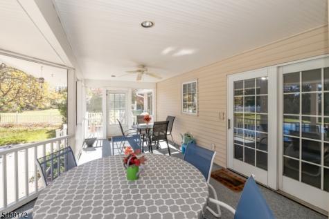 5 Collinswood Lane Knowlton NJ 07832