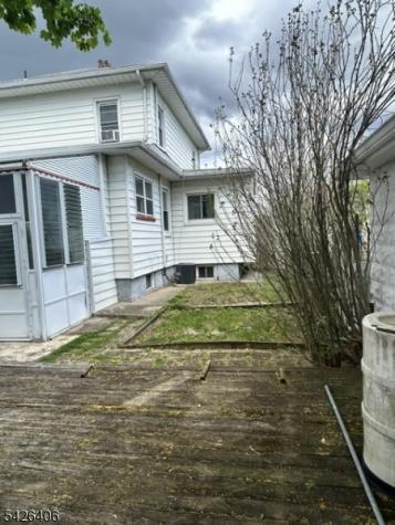 169 Berkshire Avenue Paterson NJ 07502