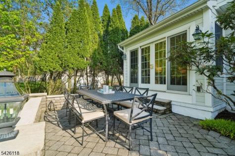 28 Coleridge Road Millburn NJ 07078