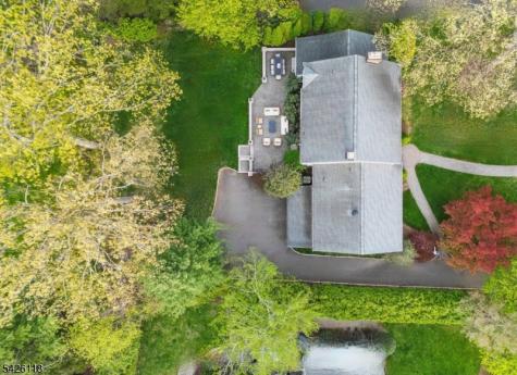 28 Coleridge Road Millburn NJ 07078