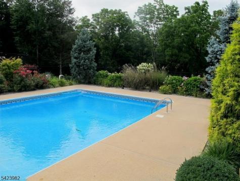 1 Demott Drive Readington NJ 08889