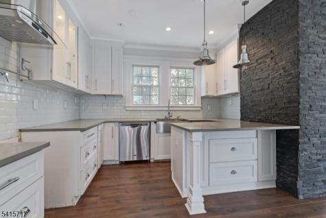 449 Park Avenue City Of Orange NJ 07050