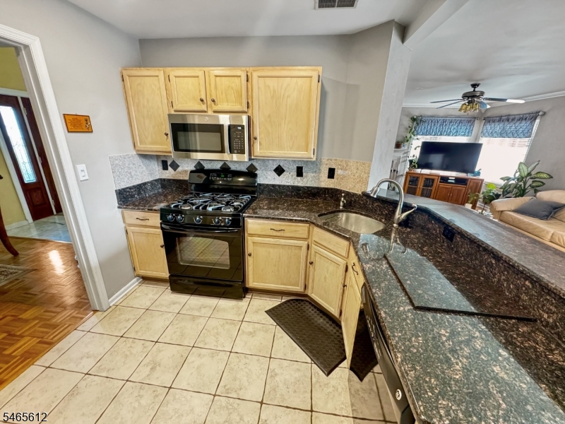 174 Buttonwood Drive Piscataway NJ 08854