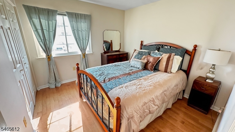 174 Buttonwood Drive Piscataway NJ 08854