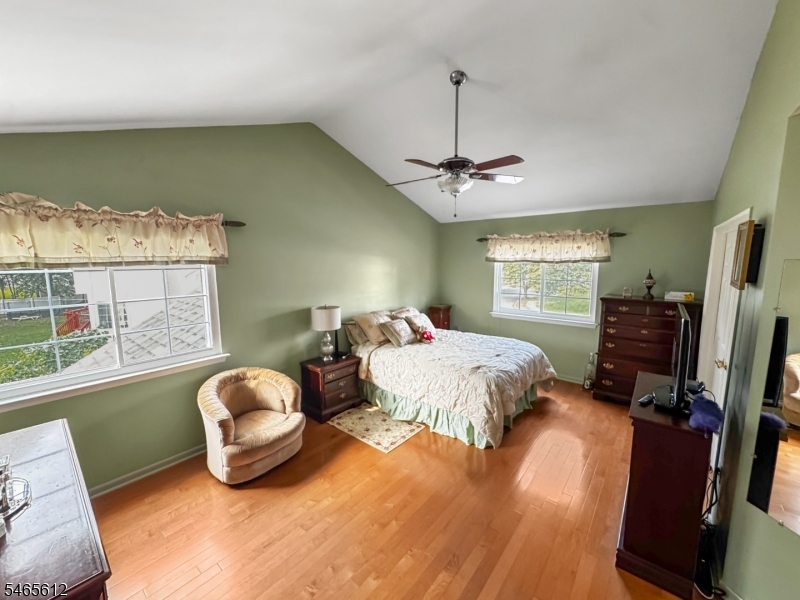 174 Buttonwood Drive Piscataway NJ 08854