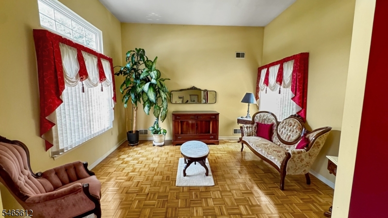 174 Buttonwood Drive Piscataway NJ 08854