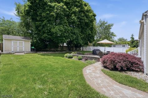 31 Middle Hill Road Woodbridge NJ 07067