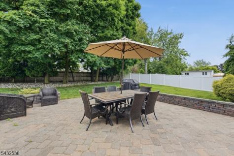 31 Middle Hill Road Woodbridge NJ 07067