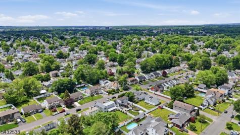 31 Middle Hill Road Woodbridge NJ 07067