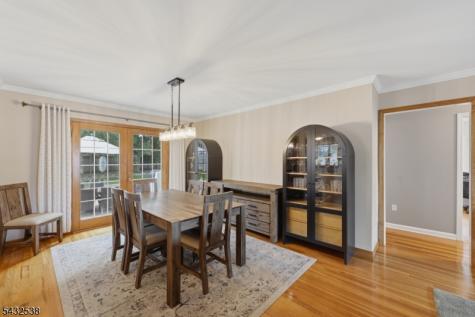 31 Middle Hill Road Woodbridge NJ 07067