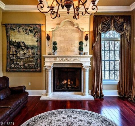 8 Pineview Lane Boonton NJ 07005