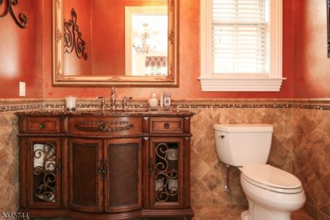 8 Pineview Lane Boonton NJ 07005