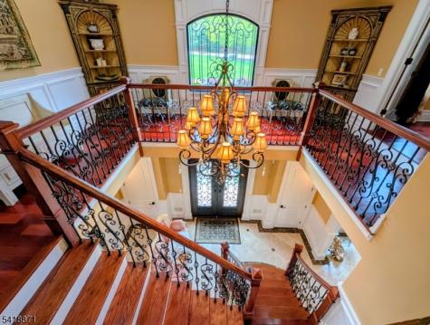8 Pineview Lane Boonton NJ 07005