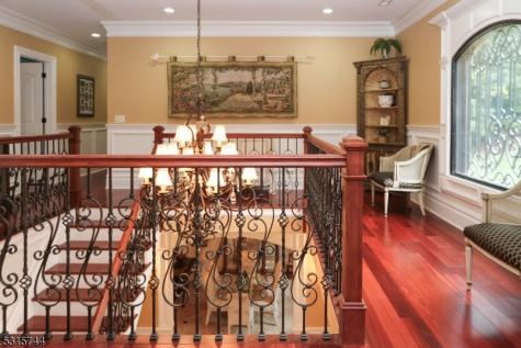 8 Pineview Lane Boonton NJ 07005