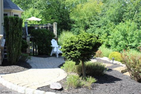 8 Pineview Lane Boonton NJ 07005