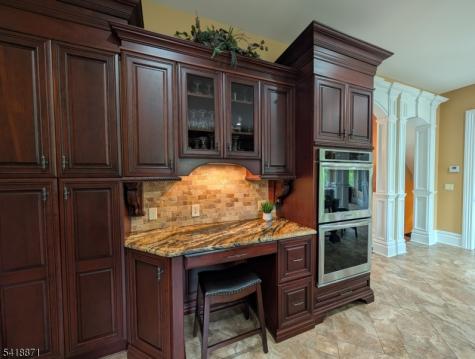 8 Pineview Lane Boonton NJ 07005