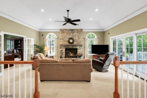 33 Saint Nickolas Way Bernards NJ 07920