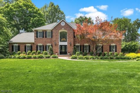 33 Saint Nickolas Way Bernards NJ 07920
