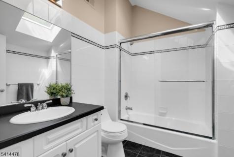 33 Saint Nickolas Way Bernards NJ 07920