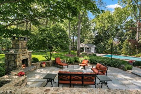 33 Saint Nickolas Way Bernards NJ 07920