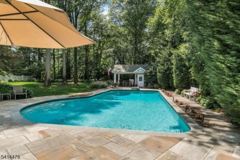 33 Saint Nickolas Way Bernards NJ 07920