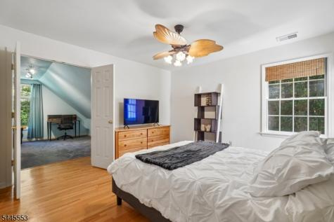 21 Misty Lane Green NJ 07821