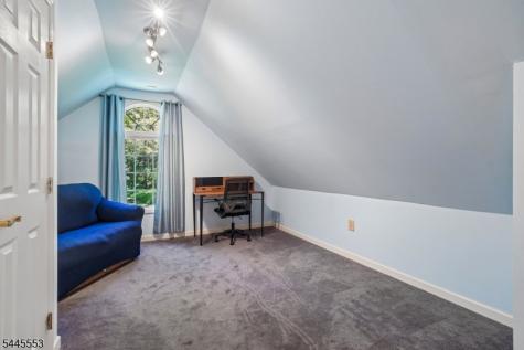 21 Misty Lane Green NJ 07821