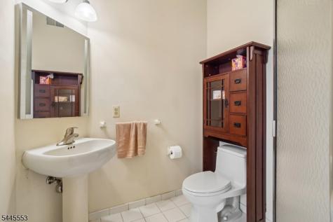 21 Misty Lane Green NJ 07821