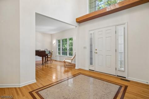 21 Misty Lane Green NJ 07821