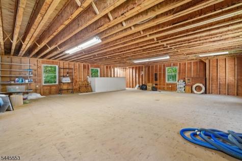 21 Misty Lane Green NJ 07821