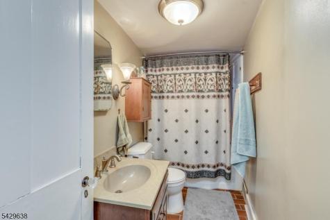 15 E 2nd Street Moorestown NJ 08057