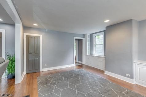 15 E 2nd Street Moorestown NJ 08057