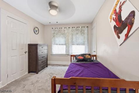 83 Hamilton Street East Orange NJ 07017
