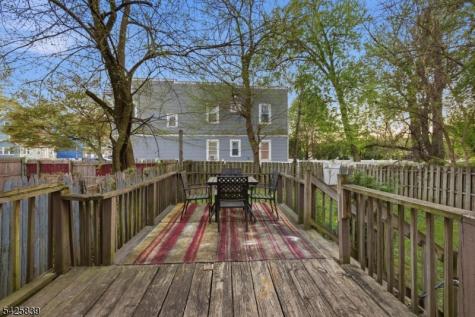 83 Hamilton Street East Orange NJ 07017