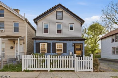 83 Hamilton Street East Orange NJ 07017