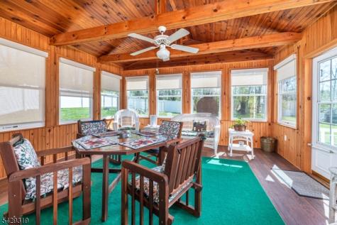 586 Clearview Drive Hampton NJ 07860