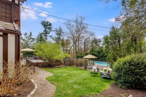 416 Twin Oak Road South Orange Village NJ 07079