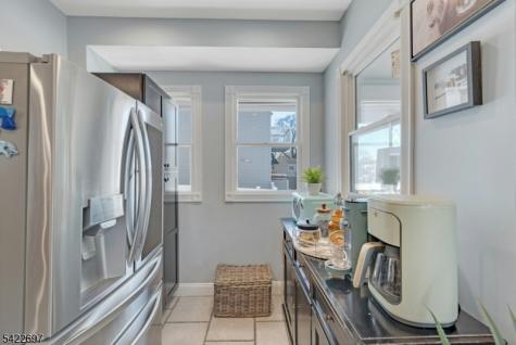 158 Carmita Avenue Rutherford NJ 07070