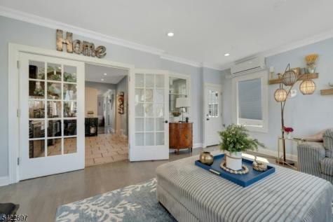 158 Carmita Avenue Rutherford NJ 07070