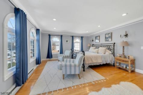 158 Carmita Avenue Rutherford NJ 07070