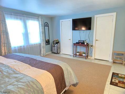 8 Forest Road Mount Olive NJ 07828