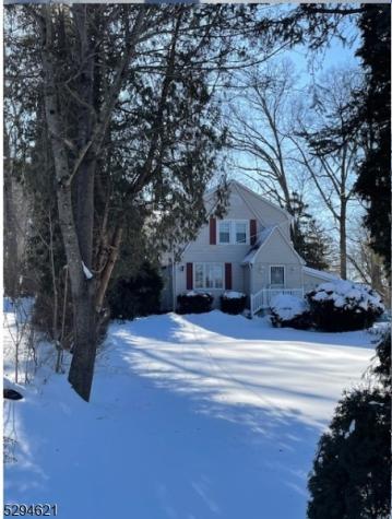 8 Forest Road Mount Olive NJ 07828